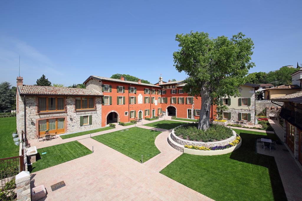 Residence Borgo Mondragon Lazise Exterior photo