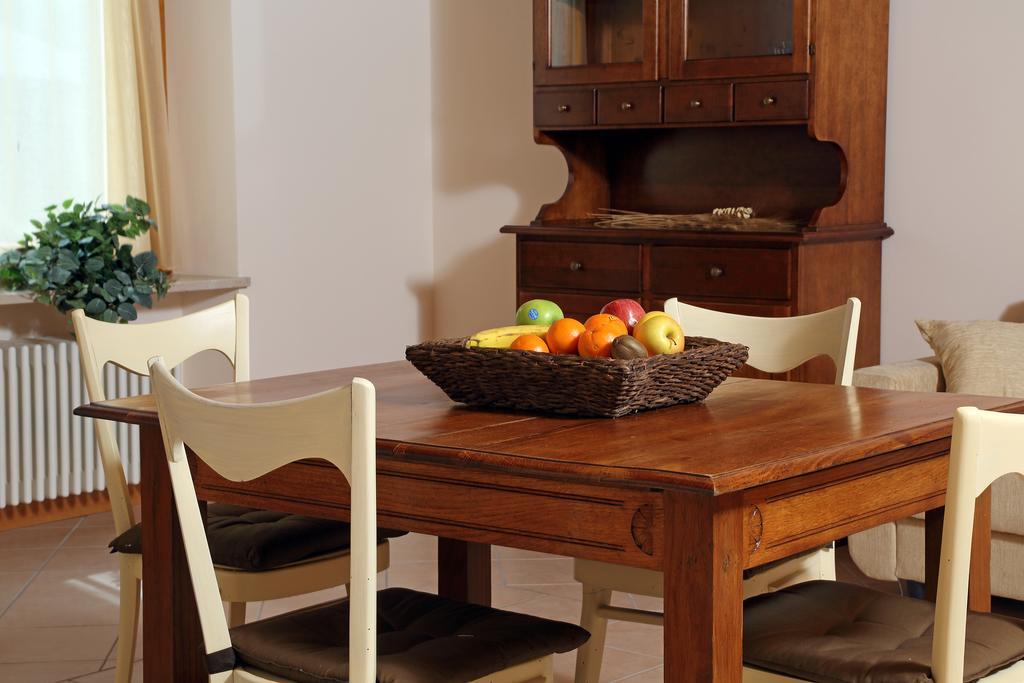 Residence Borgo Mondragon Lazise Room photo